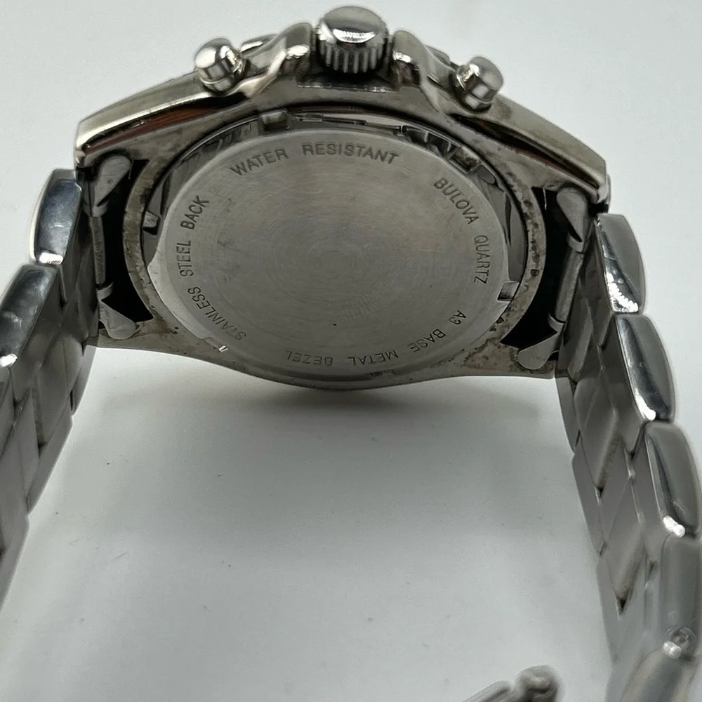 Caravelle Bulova Men Watch Stainless Steel Silver 50m Chrono Date Quartz 055